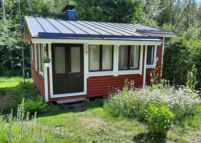 Guesthouse Taehkae - Scandinavian Style Wooden House 15 Mins To Vuosaari Harbour